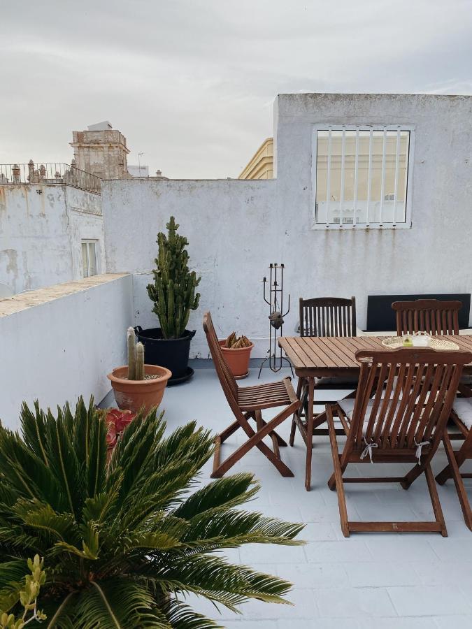 Cool Loft In The Old Town With Rooftop Terrace And Fireplace Тарифа Екстериор снимка