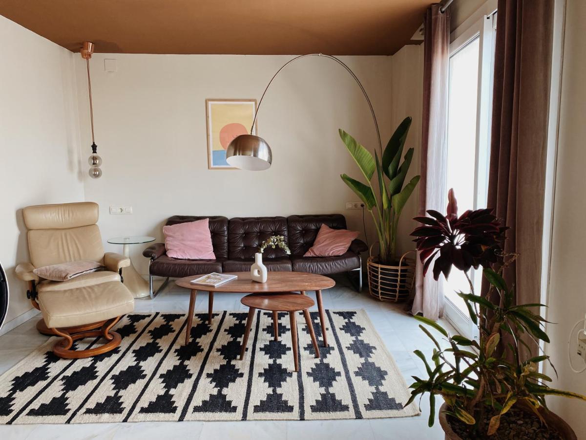 Cool Loft In The Old Town With Rooftop Terrace And Fireplace Тарифа Екстериор снимка